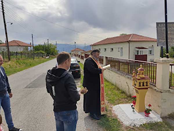 Νέο εκκλησάκι προς τιμή του Αγίου Νικάνορα στην είσοδο του σχολείου στην Κερασιά Κοζάνης