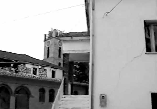 Η Λευκοπηγή μία εβδομάδα μετά το σεισμό της 13/5/1995