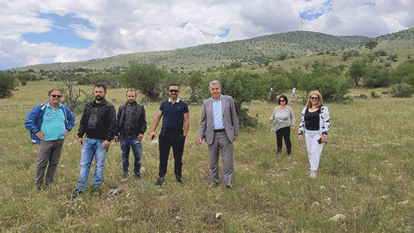 Επιτροπή Αγώνα ενάντια στα φωτοβολταϊκά Γαλατινής: “Σαν τους κλέφτες λειτουργούν οι εταιρείες φωτοβολταϊκών στις πλαγιές του Ασκίου”