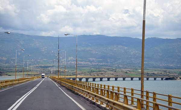 Μονοδρόμηση στην Υψηλή Γέφυρα Σερβίων για ένα χρόνο – Όριο ταχύτητας στα 40χλμ/ώρα