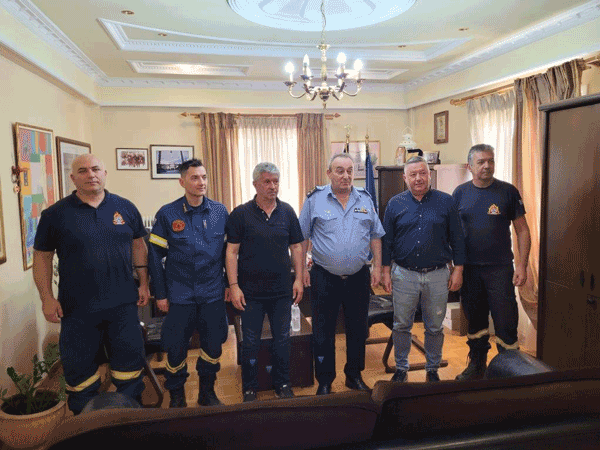 Επίσκεψη και συνάντηση εργασίας με τον Δήμαρχο Δεσκάτης πραγματοποίησε ο Διοικητής ΠΕ.ΠΥ.Δ. Δυτικής Μακεδονίας Αρχιπύραρχος Κορέλας Σωτήριος