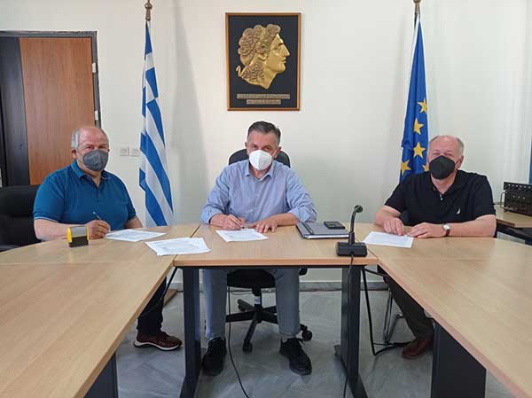 Υπογραφή σύμβασης εκτέλεσης του έργου «Υδροηλεκτρικός σταθμός ισχύος 0.33MW στη θέση Φράγμα Σισανίου»