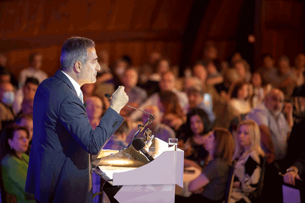 Στάθης Κωνσταντινίδης: “Θετικά τα δύο πρώτα βήματα για τη στήριξη του κλάδου της γούνας αλλά χρειάζονται κι άλλα.”