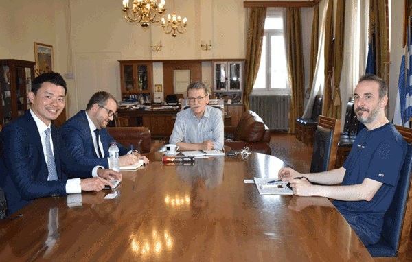 Συνάντηση εργασίας του Δημάρχου με τον διευθυντή του σχεδίου δράσης για την πράσινη πόλη της Ευρωπαϊκής τράπεζας ανασυγκρότησης και ανάπτυξης