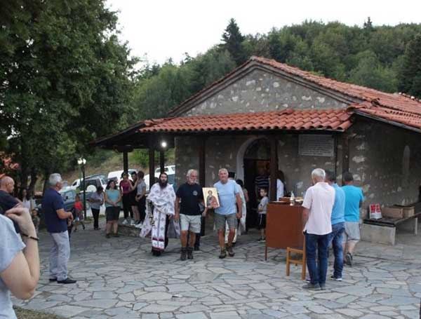 Ο εορτασμός του Αγίου Παντελεήμονα στο Μπούρινο