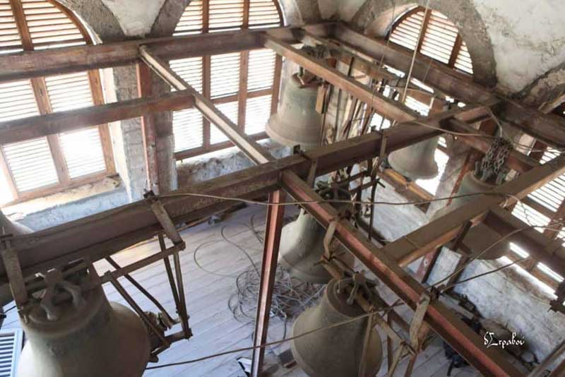 Κοζάνη: Εργασίες αντικατάστασης της υδρορροής στον ιστορικό Ναό Αγίου Νικολάου