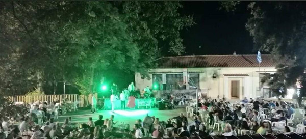 Πλήθος κόσμου στο 12ο Αντάμωμα Αυλιωτων