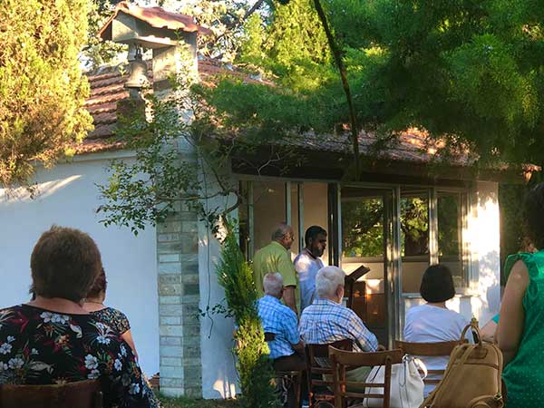 Βελβεντό: Εσπερινός στον Αη-Λιά στον “Πύργο”