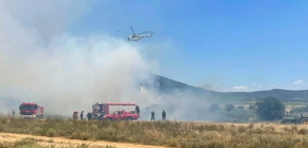 Μεγάλη φωτιά στον Έβρο: Επιχειρούν επίγειες και εναέριες δυνάμεις -Εκκενώθηκαν τα Παιδικά Χωριά SOS