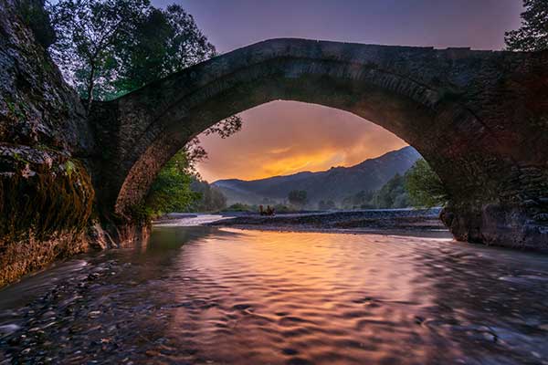 “Golden hour” στο Φαράγγι Πορτίτσας στα Γρεβενά (Φωτογραφίες)