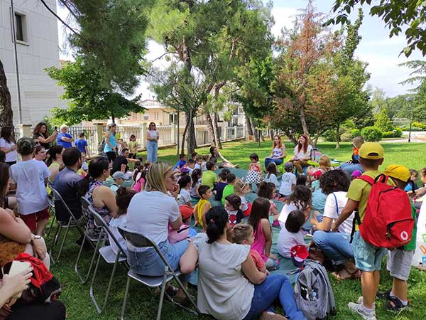 2η παραμυθένια Κυριακή με “Το δέντρο που ήθελε να ταξιδέψει”