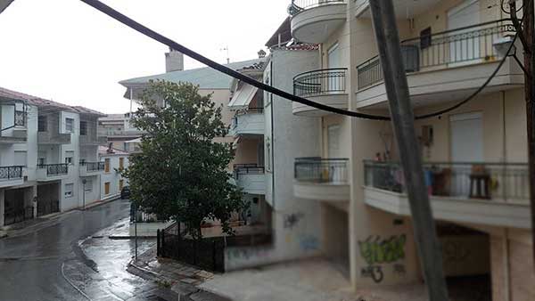 Ξεκίνησε η μπόρα στην Κοζάνη