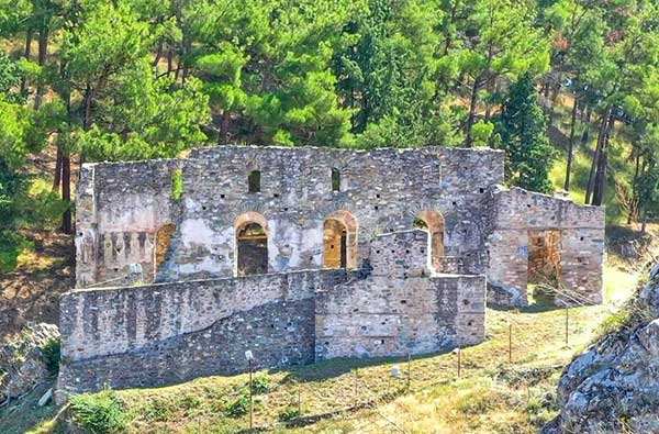 Τα βυζαντινά μνημεία των Σερβίων από ψηλά (Φωτογραφίες)