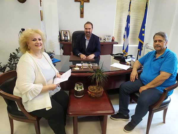 Συνάντηση του Δημάρχου Φλώρινας Βασίλη Γιαννάκη με τη νέα Διευθύντρια Πρωτοβάθμιας Εκπαίδευσης Φλώρινας Όλγα Μούσιου