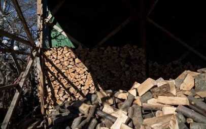 «Καίνε» οι τιμές σε καυσόξυλα και πέλετ- Αυξανόμενη η ζήτηση  στη Δυτική Μακεδονία