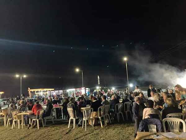 Πλήθος κόσμου στο ποντιακό γλέντι της Εύξεινου Λέσχης Σερβίων