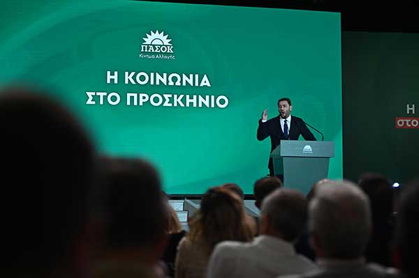 Νίκος Ανδρουλάκης: Η κυβέρνηση αντικατέστησε τον λιγνίτη με το εισαγόμενο φυσικό αέριο- Απουσιάζουν οι επενδύσεις ΑΠΕ που θα επέτρεπαν τη διάχυση τους σε όλη την κοινωνία