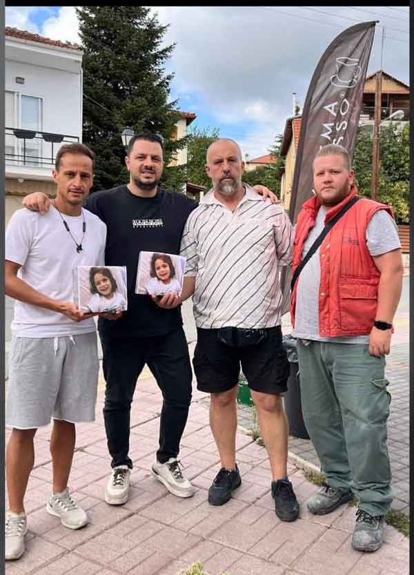 Εθελοντική ομάδα Λευκοπηγής: Ο κουμπαράς της αγάπης παραδόθηκε στην οικογένεια του ήρωα Παναγιώτη Αναστασιάδη