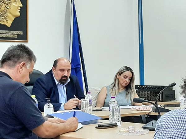 Ο Υφυπουργός Χρήστος Τριαντόπουλος στη ΖΕΠ σε σύσκεψη με δημάρχους και φορείς