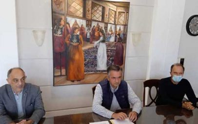 Υπογραφή Σύμβασης για την «Ενεργειακή Αναβάθμιση του Διοικητηρίου της Π.Ε. Καστοριάς», από τον Περιφερειάρχη Δυτικής Μακεδονίας Γιώργο Κασαπίδη