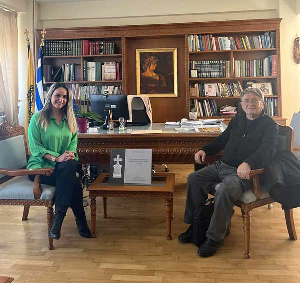 Κ. Δαδαμόγια: “Ο γνωστός λόγιος συμπολίτης μας Θεοφάνης Πάμπας τιμά την γενέτειρά του Κοζάνη στην Αυστρία, όπου κατοικεί μόνιμα”
