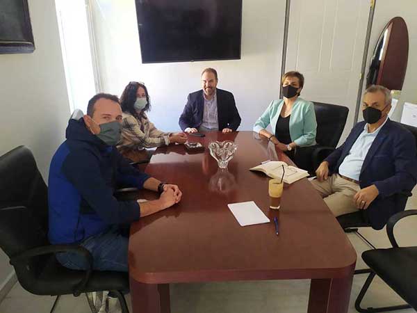 Συνάντηση του Δημάρχου Φλώρινας με την Επιτροπή Αγώνα του συλλαλητηρίου διαμαρτυρίας για το κόστος της θέρμανσης