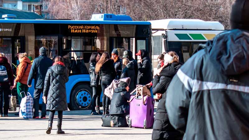 Υπουργείο Εξωτερικών: Σύσταση στους Έλληνες πολίτες που βρίσκονται στην Ουκρανία να αναχωρήσουν άμεσα