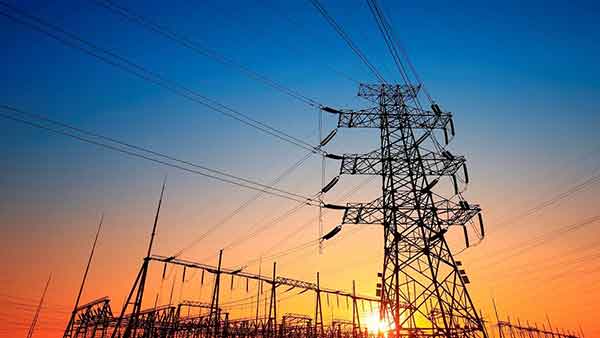 Ρεύμα: Σε επίπεδα «ηλεκτροσόκ» ξανά οι τιμές με 145 ευρώ/MWh