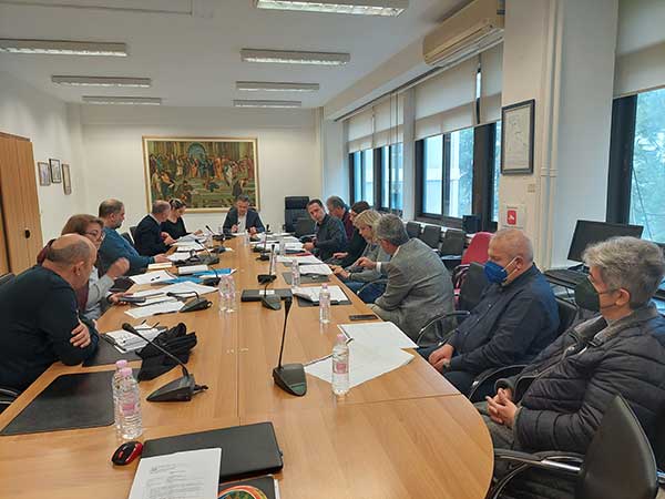 Συνάντηση εργασίας με αντικείμενο την πορεία των έργων του Τεχνικού Προγράμματος της Π.Ε. Κοζάνης