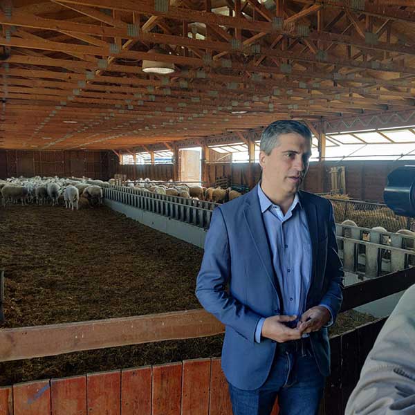 Eordaialive.com - Τα Νέα της Πτολεμαΐδας, Εορδαίας, Κοζάνης Κοζάνη: Ο υφυπουργός Ανάπτυξης και Επενδύσεων Χρίστος Δήμας στην startup Proud Farm Group of Farmers
