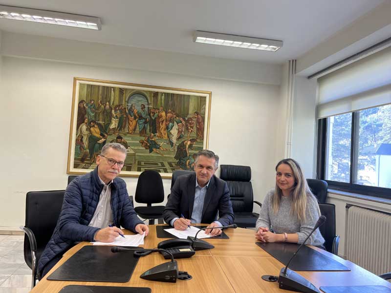 Υπογραφή σύμβασης για τη συντήρηση των τμημάτων Ε.Ο. επί των οδών Λαρίσης και Καραμανλή στην πόλη της Κοζάνης