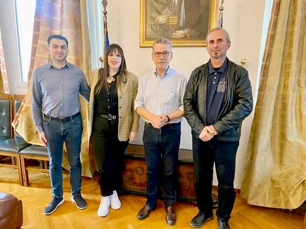 Συνάντηση του δήμαρχου Λ. Μαλούτα με τους εκπροσώπους του νέου Δ.Σ. του Συνδέσμου Ποντιακών Σωματείων Δ. Μακεδονίας-Ηπείρου της ΠΟΕ