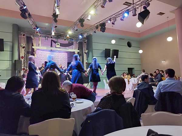 Ο χορός του Αθλητικού Συλλόγου ΑΣ Αλιάκμων Αιανής και οι τυχεροί λαχνοί