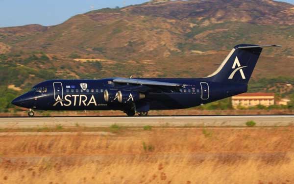 Αναγκαστική προσγείωση για την Astra Airlines