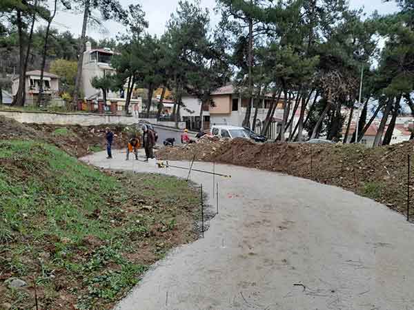 Διαμόρφωση περιβάλλοντος χώρου στον Ιερό Ναό Αγίου Δημητρίου Κοζάνης προσβάσιμη για ΑμΕΑ