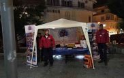 Εθελοντές μέλη της ΕΟΔ παρουσίασαν στην Κοζάνη τον χρησιμοποιούμενο στις δράσεις προσφοράς εξοπλισμό, για πρώτες βοήθειες καθώς και υποστηρικτικό υλικό