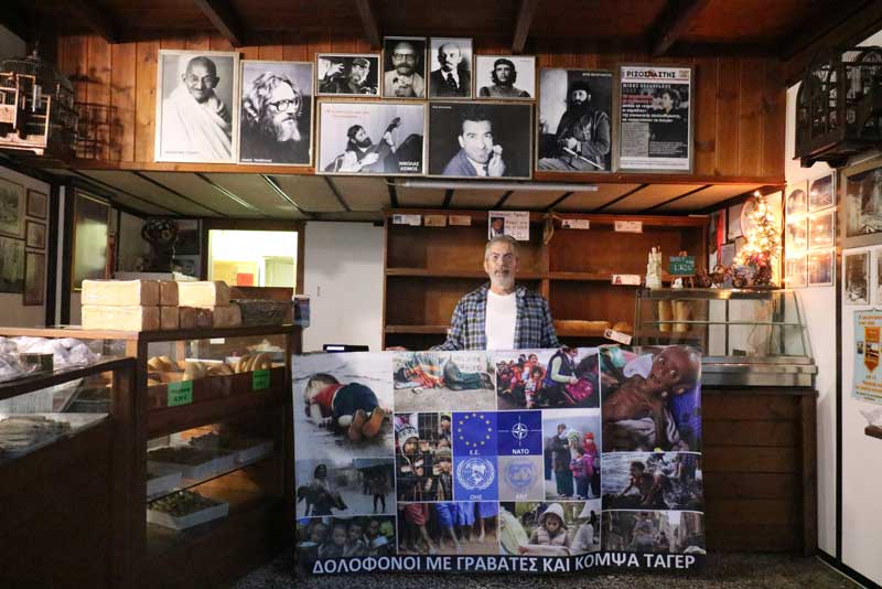 Δολοφόνοι με γραβάτες και κομψά ταγιέρ (γράφει ο Γ.Σιδέρης)