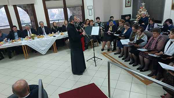 Μία όμορφη Χριστουγεννιάτικη εκδήλωση στα ΚΑΠΗ Σιάτιστας