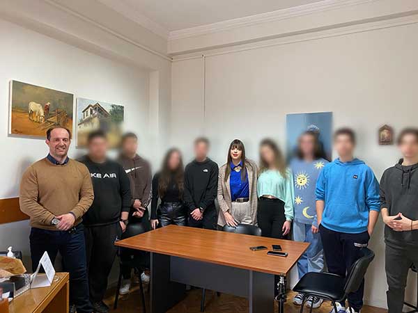 Η κινηματογραφική ομάδα του 3ου ΓΕΛ στο Δημαρχείο Κοζάνης