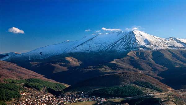 Άσκιο: Διαδρομή σε ένα διαφορετικό βουνό χωρίς σκιά στην Δυτική Μακεδονία