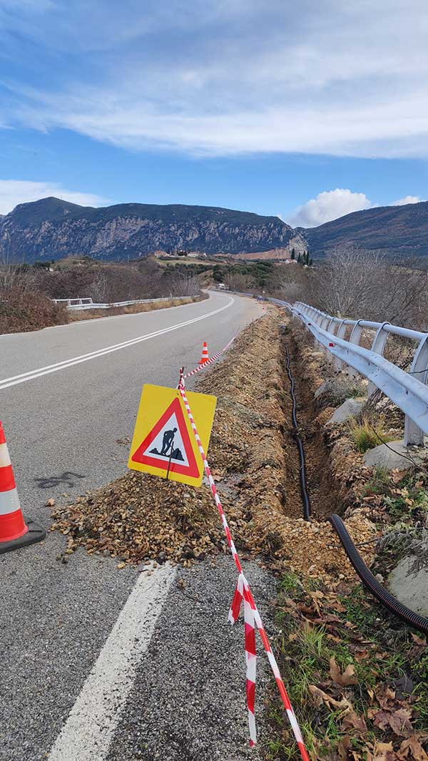 Άρχισαν οι εργασίες ηλεκτροφωτισμού της γέφυρας Ρυμνίου