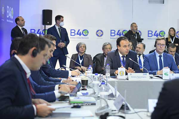 Σύνοδος του Δικτύου Βαλκανικών Πόλεων Β40 στην Ελλάδα – Δημήτρης Παπαστεργίου: Στόχευση στις πραγματικές ανάγκες των πολιτών