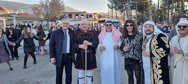 Αναβίωσαν τα “Μπουμπουσιάρια” Γαλατινής