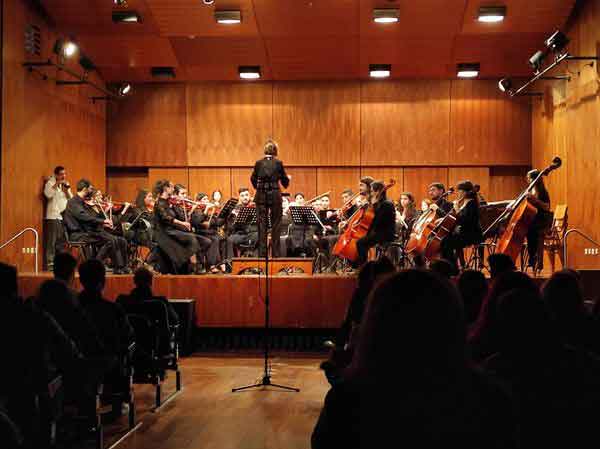 Musicart Kozani: Μια εξαιρετική παρουσίαση έργων του Debussy στα πλαίσια της πρώτης διπλωματικής εξέτασης