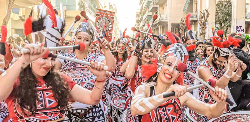 Η μπάντα “Batala Salonica” θα πάρει μέρος στην κοζανίτικη αποκριάτικη παρέλαση
