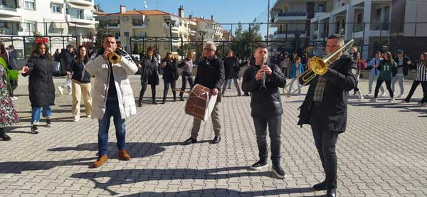 Ευχαριστήριο 2ου Γυμνασίου Κοζάνης προς τους χορηγούς πολιτιστικών εκδηλώσεων