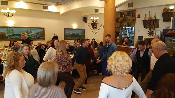 H κοπή πίτας του Πολιτιστικού Συλλόγου “Πλατάνια”-Το πρόγραμμα της αποκριάς