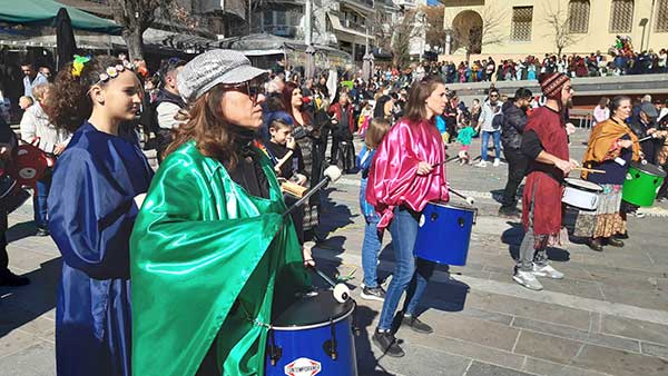 Τα κρουστά του ΔΩΚ στην κεντρική πλατεία της Κοζάνης