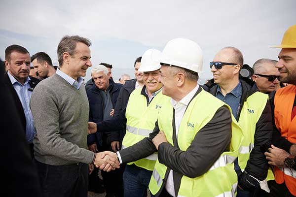 Επίσκεψη του Πρωθυπουργού Κυριάκου Μητσοτάκη σε εργοτάξιο του βόρειου τμήματος του Αυτοκινητόδρομου Κεντρικής Ελλάδας Ε65