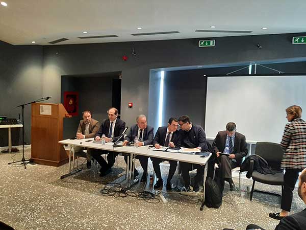 Επαγγελματικές ενεργειακές κοινότητες με σύνδεση στην υψηλή τάση για τη Δυτική Μακεδονία